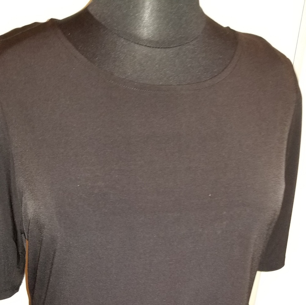 💥Final Drop💥NWT Asymmetrical Peplum Top with Smoothing Slip